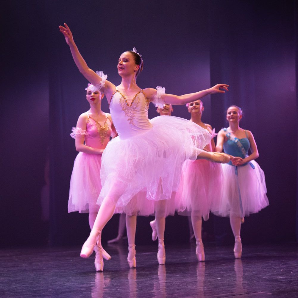 Pointes & Repertoire